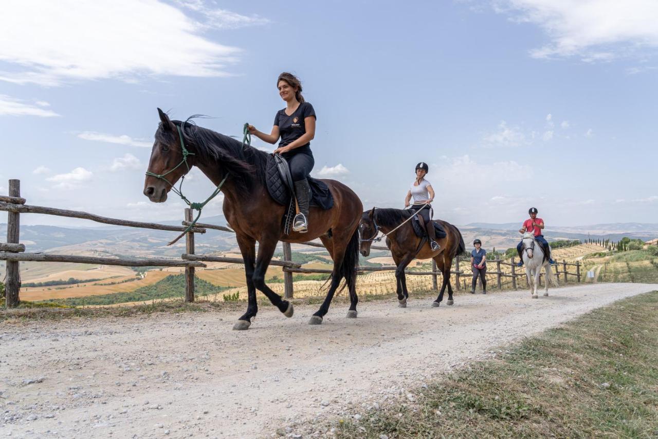 Podere Val D'Orcia - Tuscany Equestrian Sarteano Kültér fotó